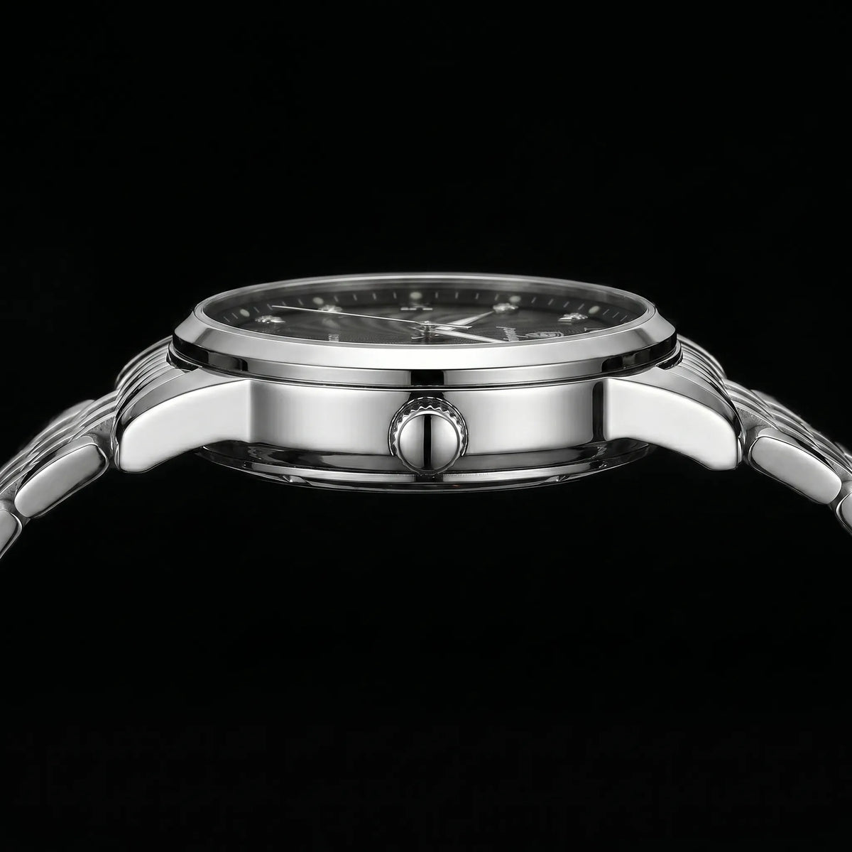 Wecker Distinction