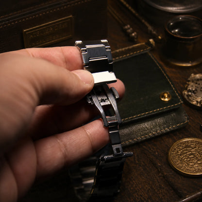 Wecker Guilloche