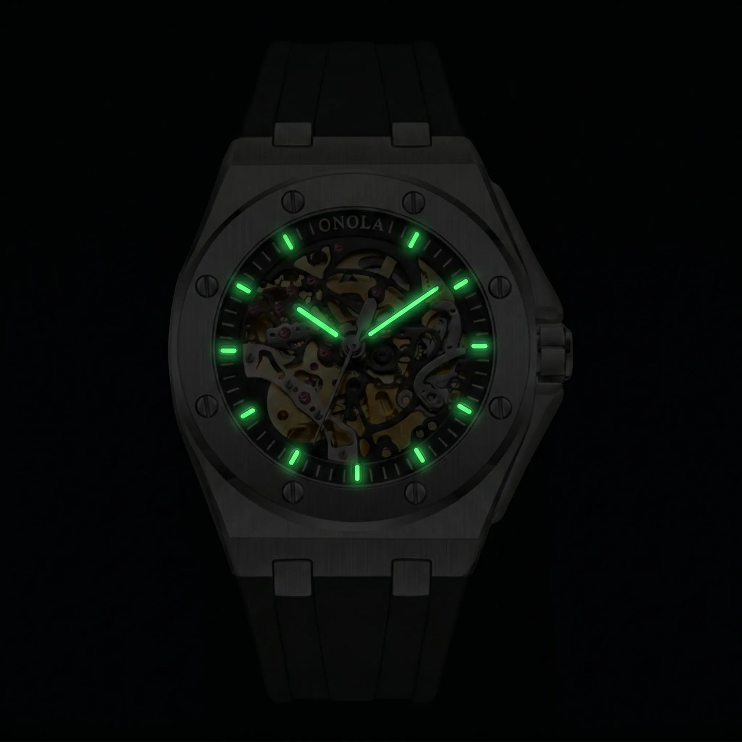 Wecker Obsidian Crest